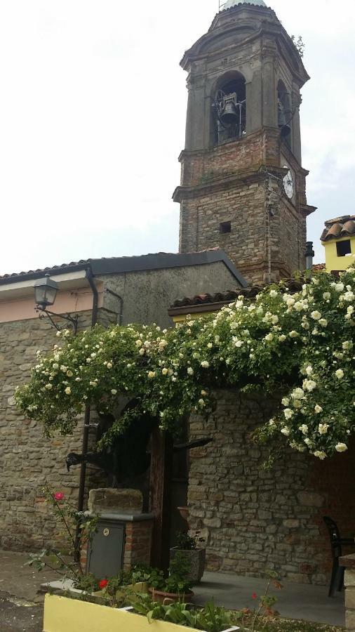 הוילה Montabone La Casa Di Valerio מראה חיצוני תמונה