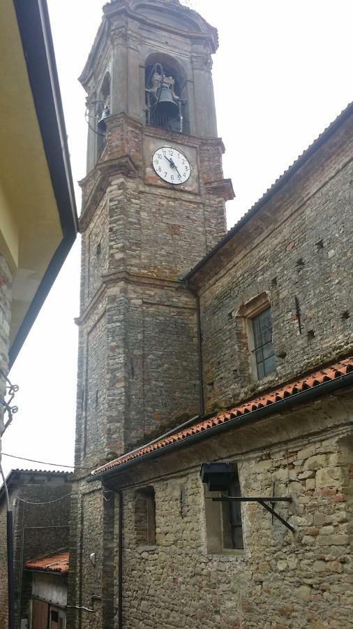 הוילה Montabone La Casa Di Valerio מראה חיצוני תמונה